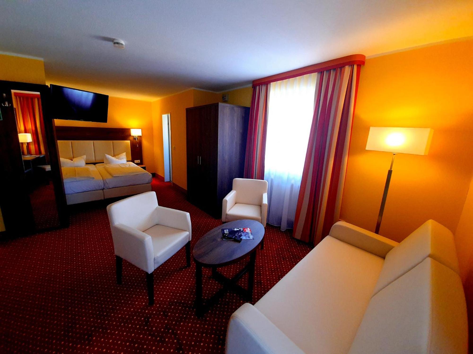 Invite Hotel Nuernberg City Εξωτερικό φωτογραφία
